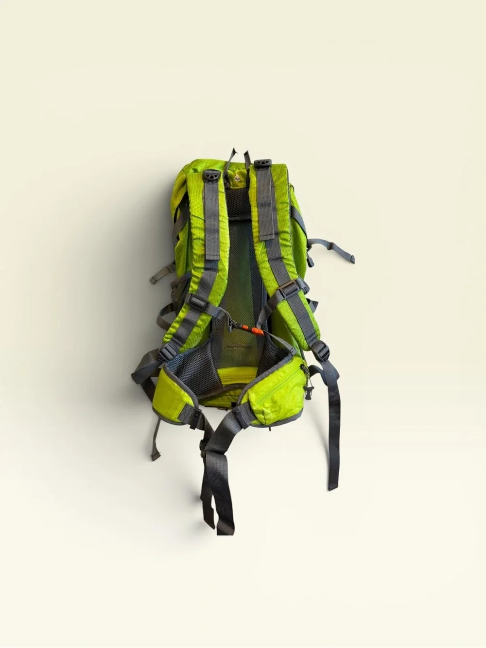 Explorer Men's Green Hiking Backpack